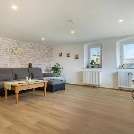 Lochdomizil Grunkraut