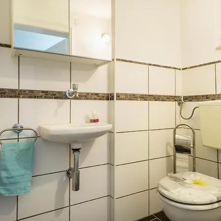 Apartment Lochdomizil