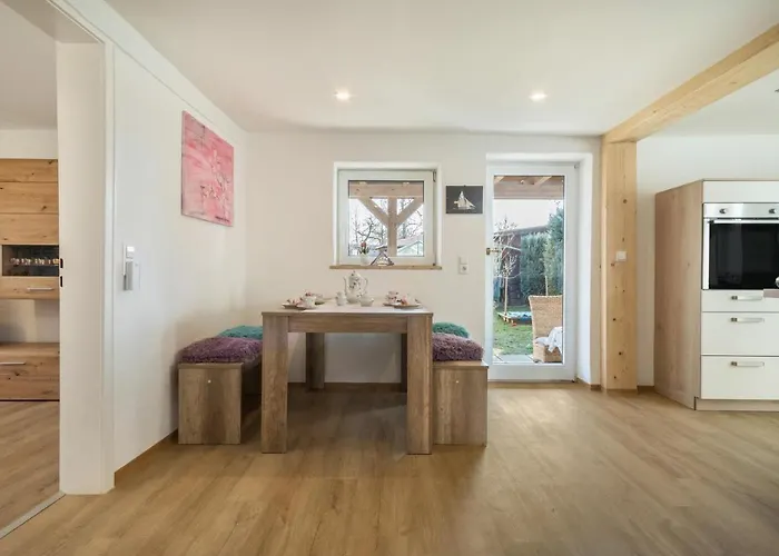 Lochdomizil 公寓 Grunkraut